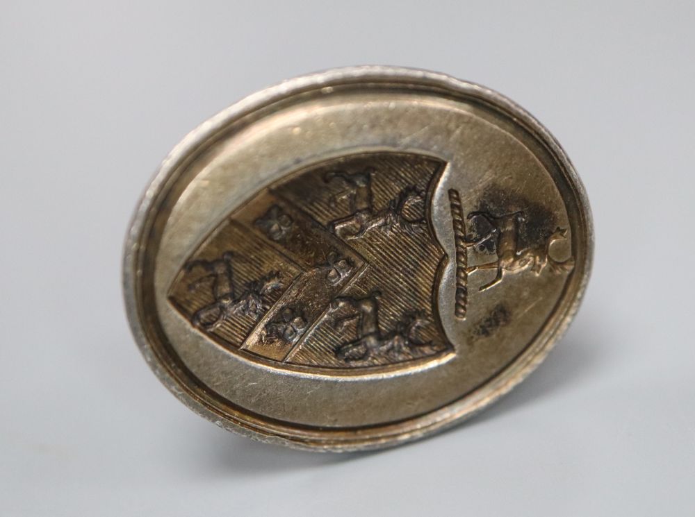 A George III silver fob seal with intaglio crest (probably for Robinson), 25mm.